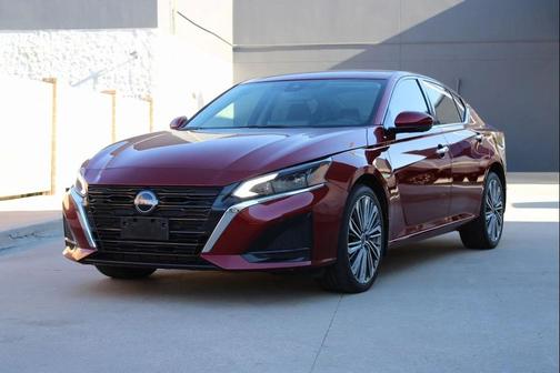 2024 Nissan Altima 2.5 SL