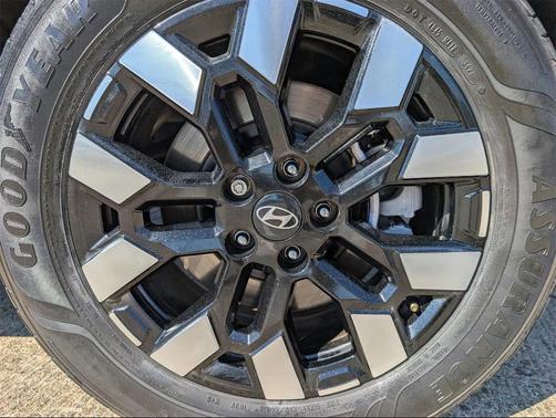 2025 Hyundai SANTA CRUZ SE