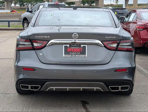Gun Metallic 2022 Nissan Maxima 3.5 Platinum