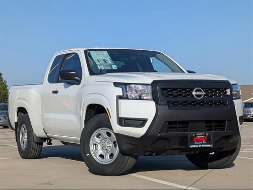 2025 Nissan Frontier S