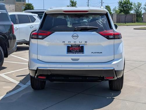 2025 Nissan Rogue Platinum