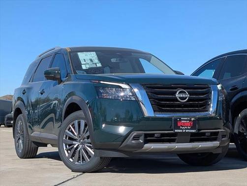 2025 Nissan Pathfinder SL FWD