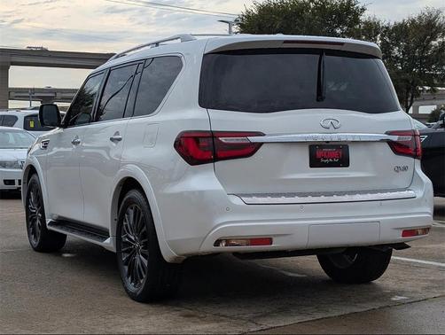 2022 INFINITI QX80 SENSORY