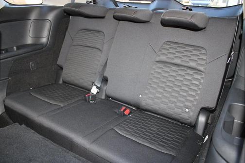 2024 Nissan Pathfinder SV FWD