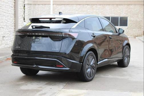 2025 Nissan ARIYA EVOLVE+