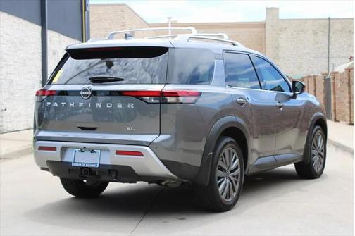 2025 Nissan Pathfinder SL FWD