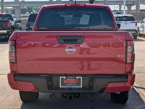 2024 Nissan Frontier SV