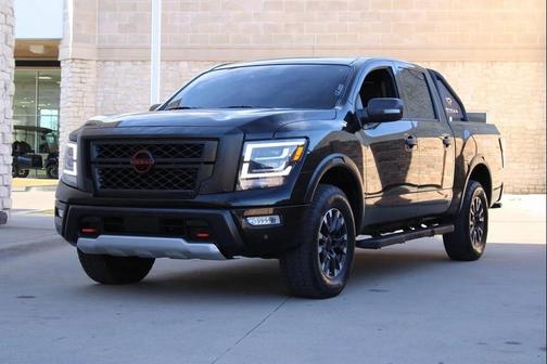 2024 Nissan Titan PRO-4X