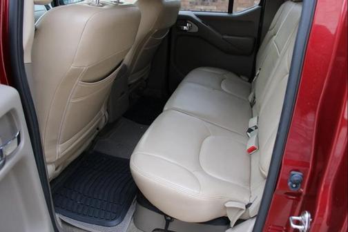 2017 Nissan Frontier SV