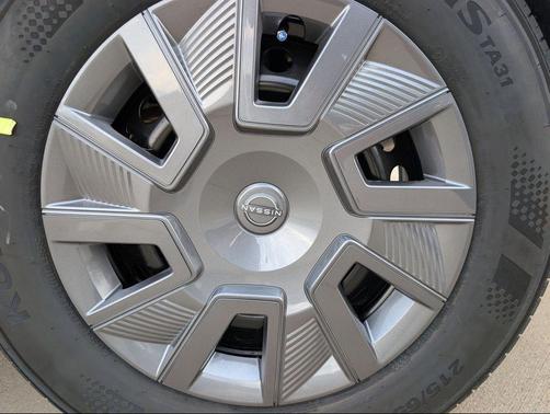 Fresh Powder 2026 Nissan Kicks S