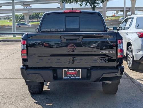 2022 Nissan Frontier PRO-4X