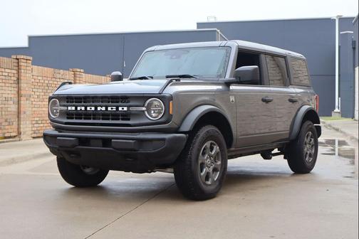 Carbonized Gray Metallic 2025 Ford Bronco Big Bend
