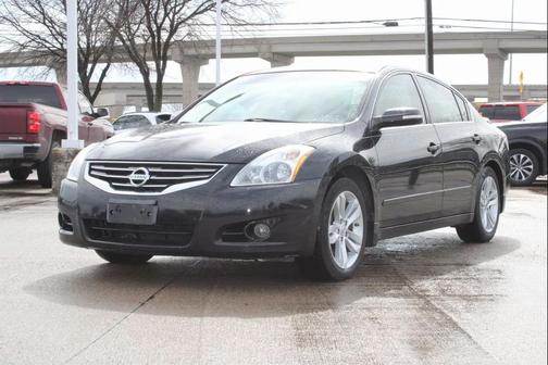 2011 Nissan Altima 3.5 SR