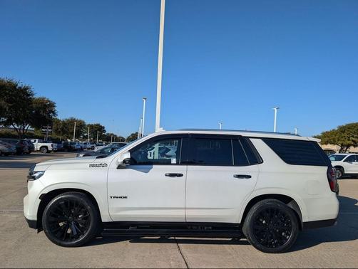 Iridescent Pearl Tricoat 2023 Chevrolet Tahoe 2WD High Country