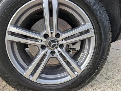 2022 Mercedes-Benz GLC 300 Base