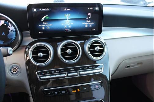 2022 Mercedes-Benz GLC 300 Base