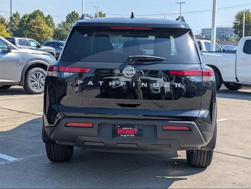 2025 Nissan Pathfinder SV FWD