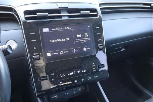 Amazon Gray 2022 Hyundai TUCSON SEL