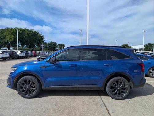 2022 Kia Sorento SX
