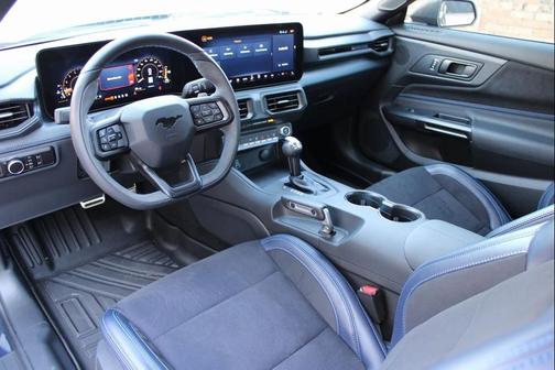 2025 Ford Mustang Dark Horse Fastback