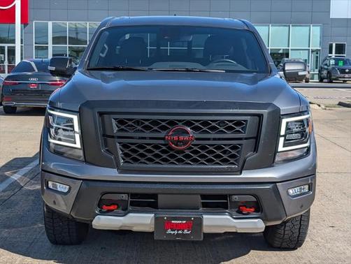 2024 Nissan Titan PRO-4X