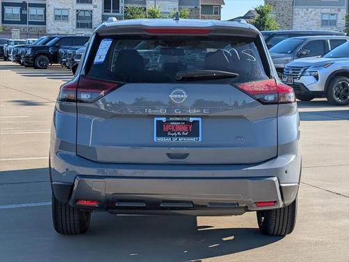 2025 Nissan Rogue SL