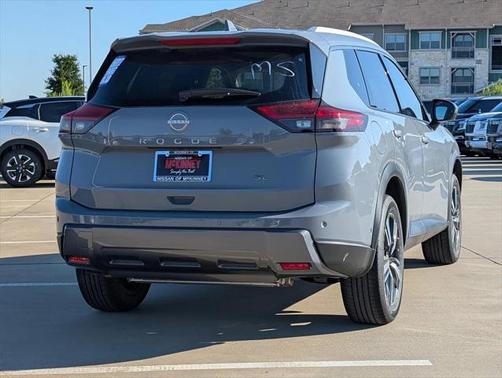 2025 Nissan Rogue SL
