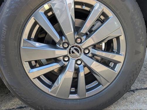 2025 Nissan Pathfinder SV 4WD
