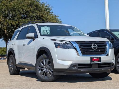2025 Nissan Pathfinder SV 4WD
