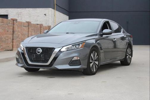 2021 Nissan Altima 2.5 SV