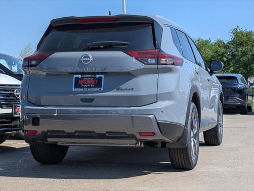 2025 Nissan Rogue SL