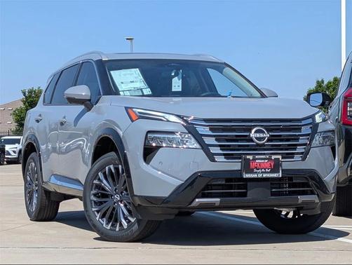 2025 Nissan Rogue Platinum