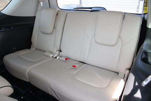 2023 Nissan Armada Platinum 2WD