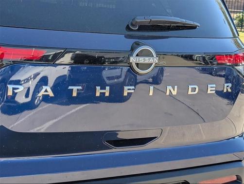 2025 Nissan Pathfinder SV FWD