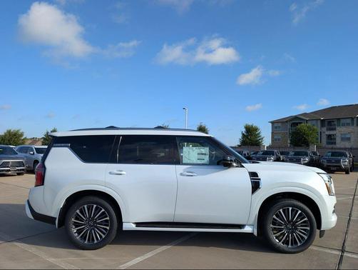 Everest White Pearl Tricoat 2026 Nissan Armada Platinum Reserve
