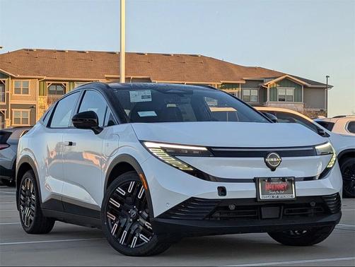 2026 Nissan Leaf PLATINUM+