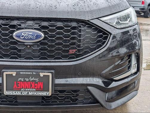 Agate Black Metallic 2019 Ford Edge ST