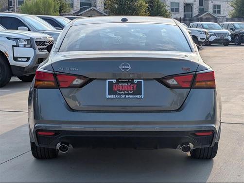 2025 Nissan Altima SR FWD