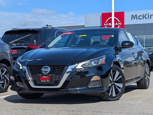 2022 Nissan Altima 2.5 SV