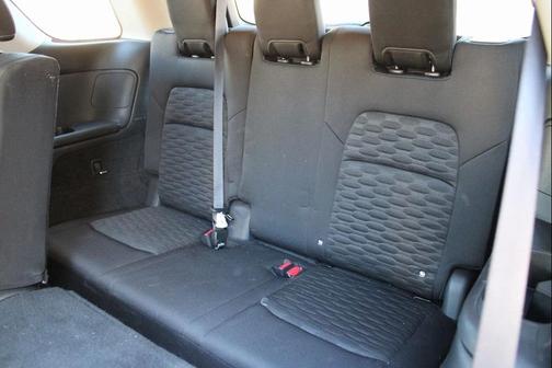 2022 Nissan Pathfinder SV 2WD