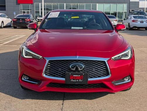 2022 INFINITI Q60 LUXE AWD