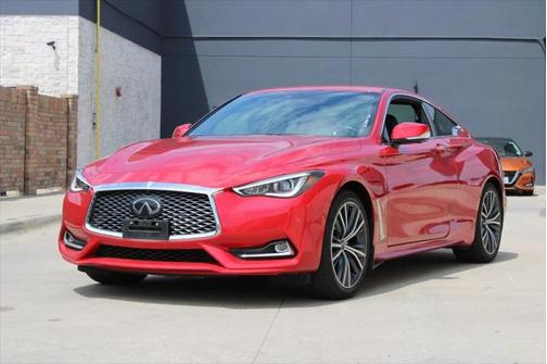 2022 INFINITI Q60 LUXE AWD