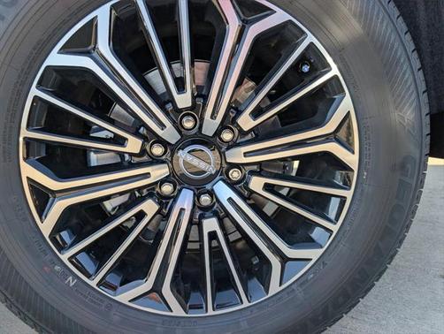 2025 Nissan Armada SL 2WD