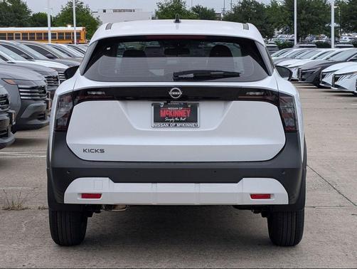 Fresh Powder 2026 Nissan Kicks S
