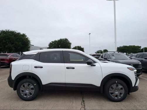 Fresh Powder 2026 Nissan Kicks S