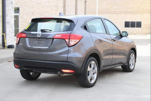 2016 Honda HR-V LX