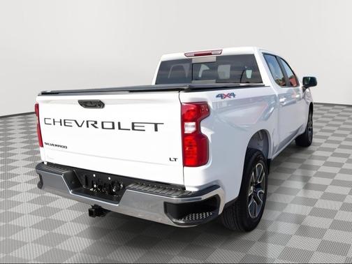 Summit White 2023 Chevrolet Silverado 1500 LT