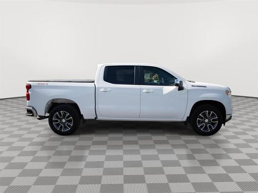 Summit White 2023 Chevrolet Silverado 1500 LT