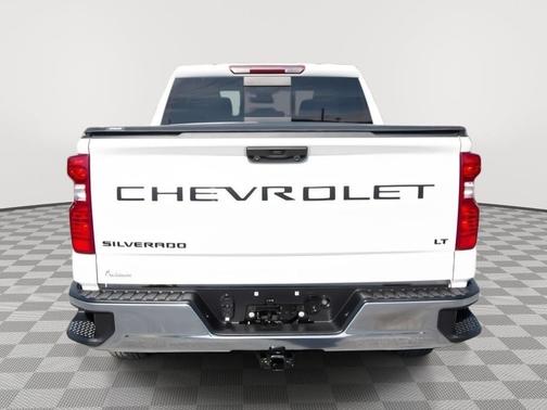 Summit White 2023 Chevrolet Silverado 1500 LT