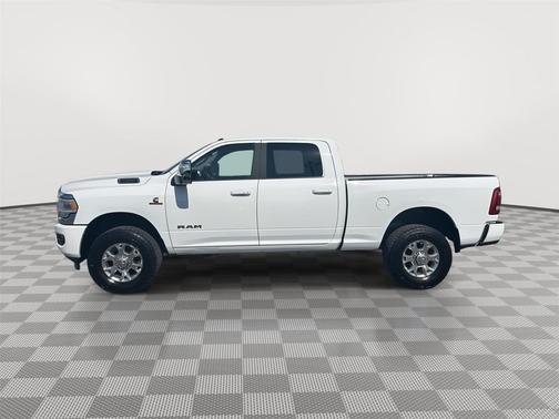 Bright White Clearcoat 2024 RAM 2500 Laramie Crew Cab 4x4 6'4' Box
